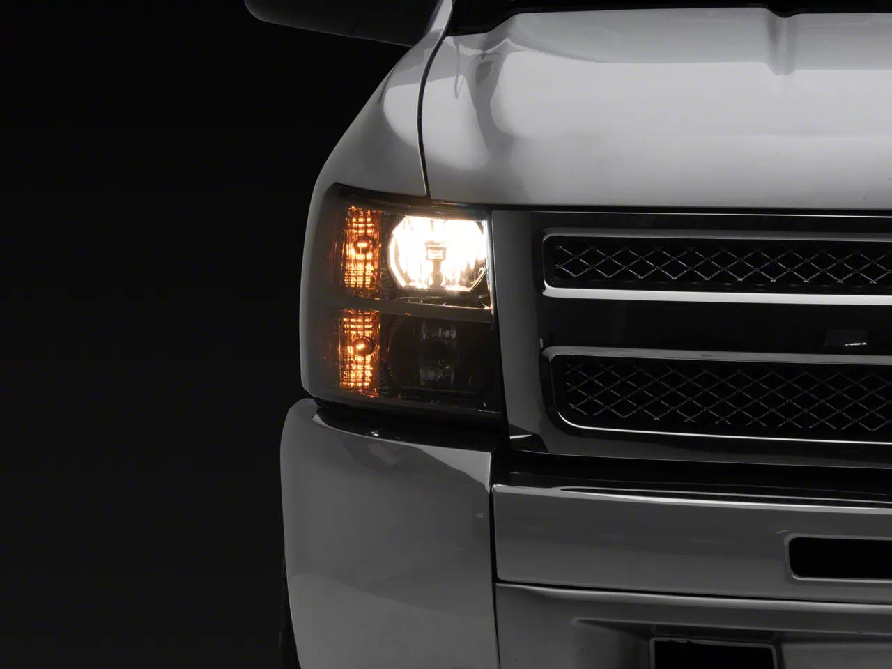 Raxiom Axial Series OEM Style Replacement Headlights; Chrome Housing; Lightly Smoked Lens (07-13 Silverado 1500)