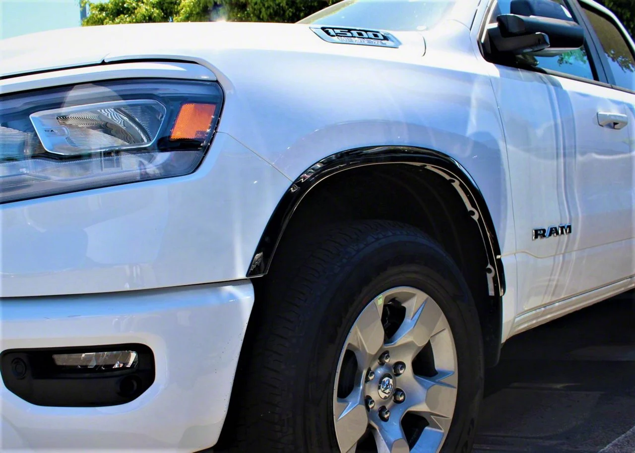 Fender Trim; Polished (19-23 RAM 1500 w/o OE Fender Flares)