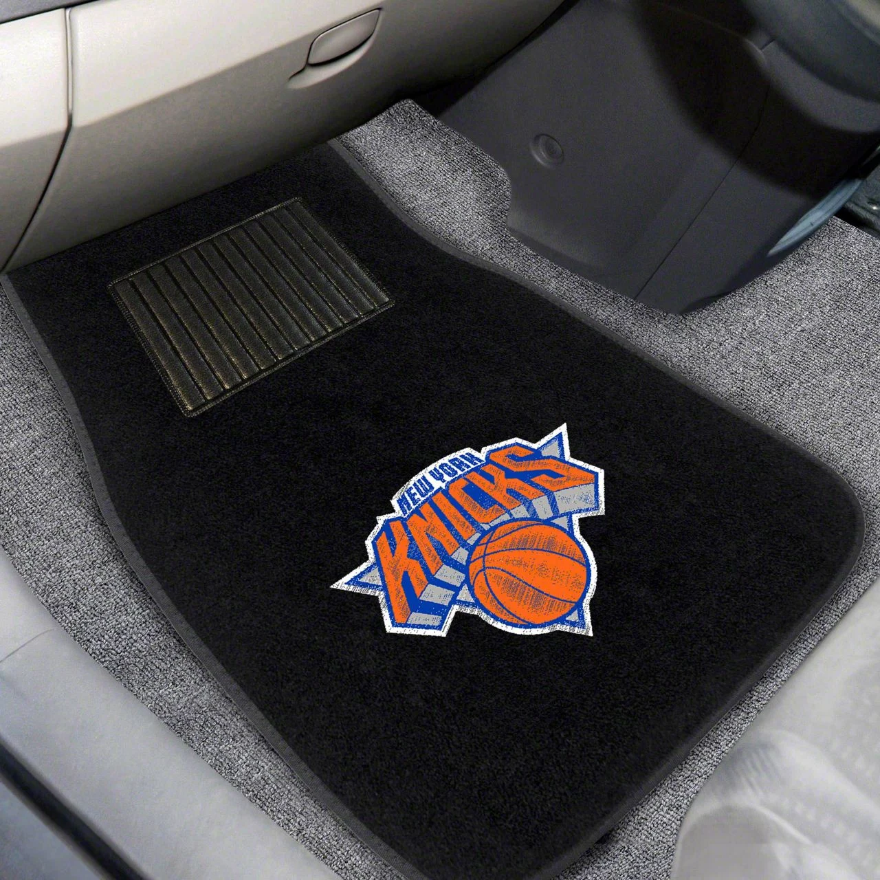 Embroidered Front Floor Mats with New York Knicks Logo; Black (Universal; Some Adaptation May Be Required)