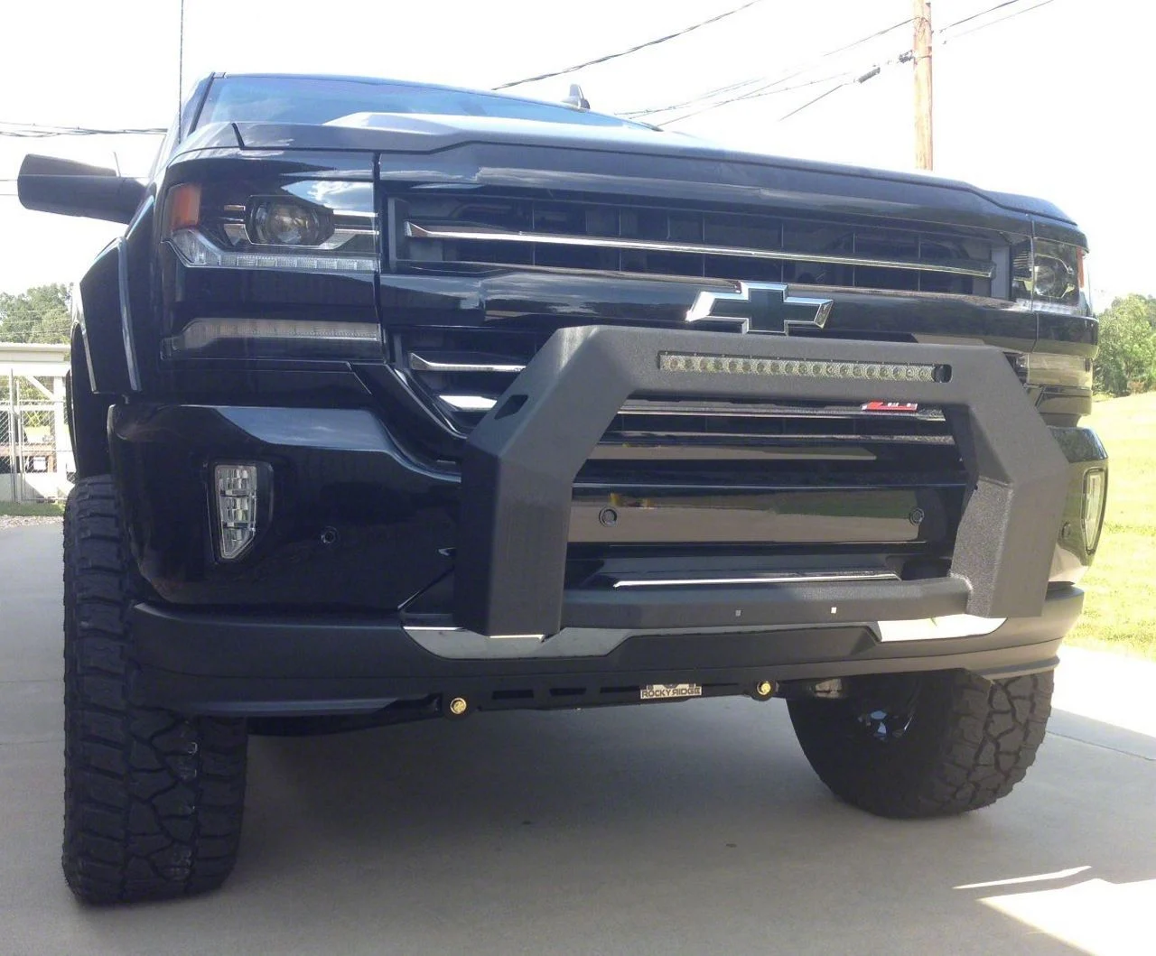Hammerhead Bull Bar with 21.50-Inch LED Light Bar Cutout; Black (07-13 Silverado 1500)