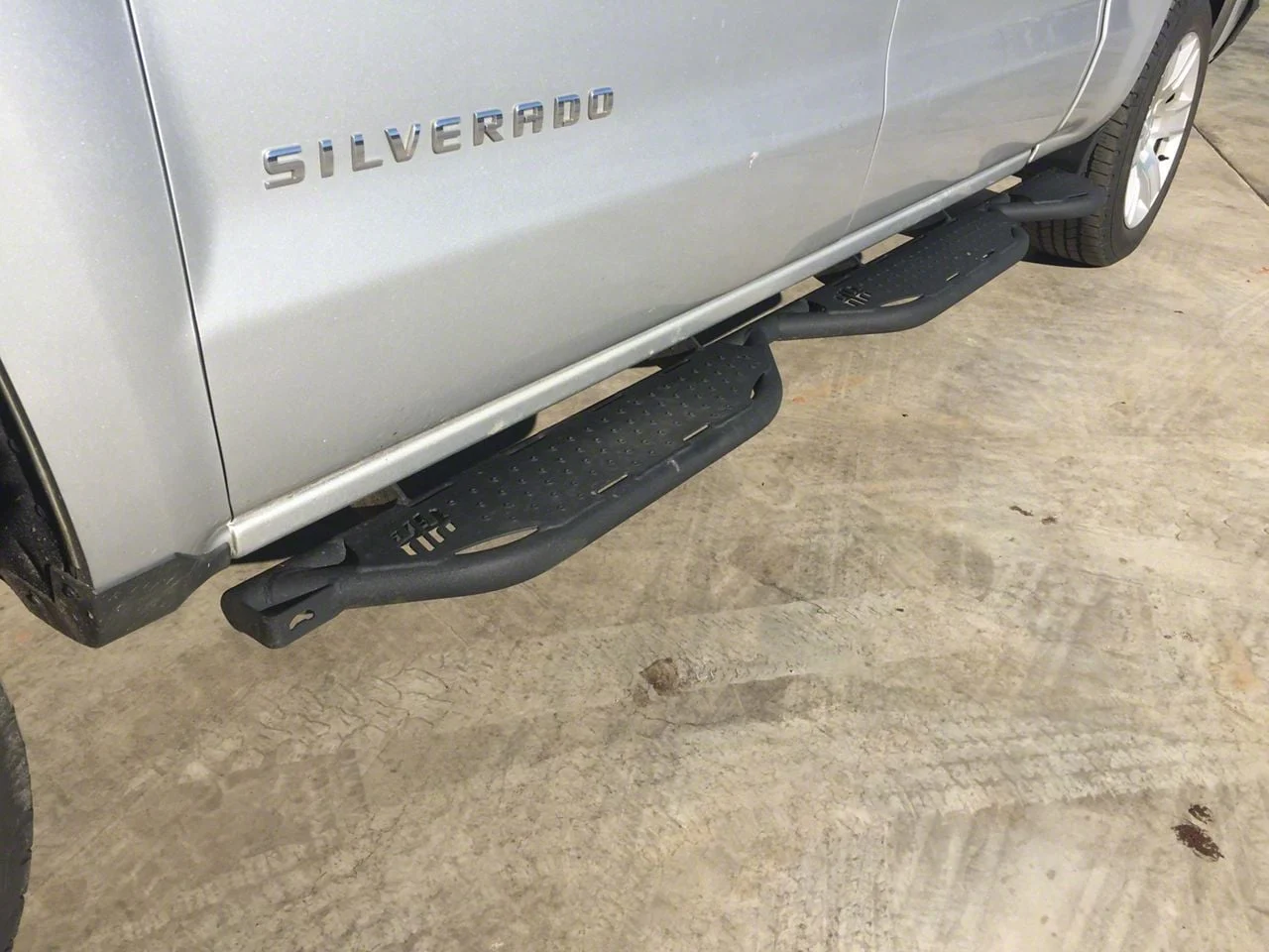 Hammerhead Wheel to Wheel Running Boards; Black (14-18 Silverado 1500 Crew Cab w/ 5.80-Foot Short Box)