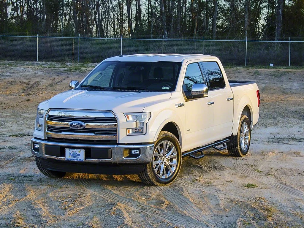 N-Fab Wheel 2 Wheel Nerf Side Step Bars; Gloss Black (15-26 F-150 SuperCrew w/ 5-1/2-Foot Bed)