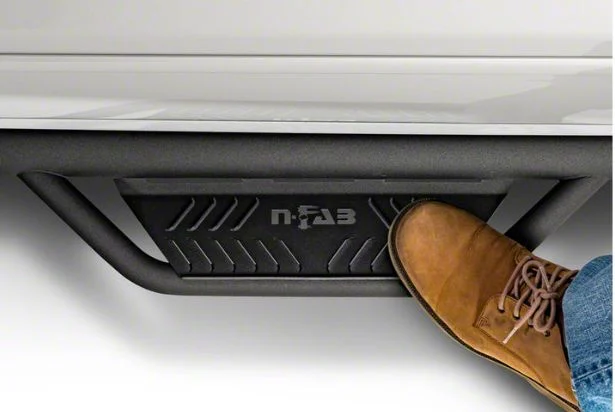N-Fab Wheel 2 Wheel Podium Nerf Side Step Bars; Textured Black (14-18 Sierra 1500 Double Cab)
