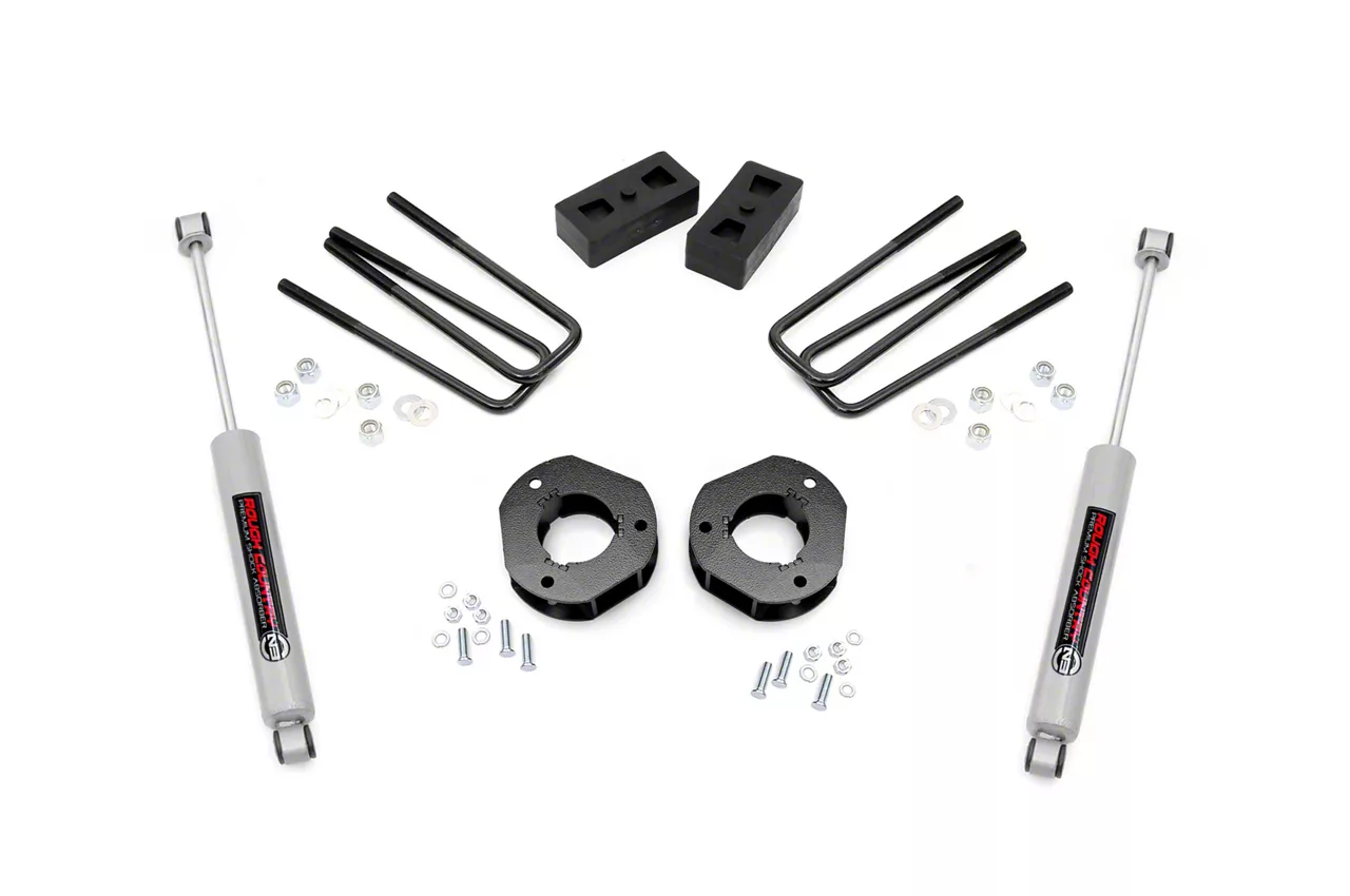 Rough Country Suspension 3.50-Inch Suspension Lift Kit (07-13 2WD Sierra 1500)