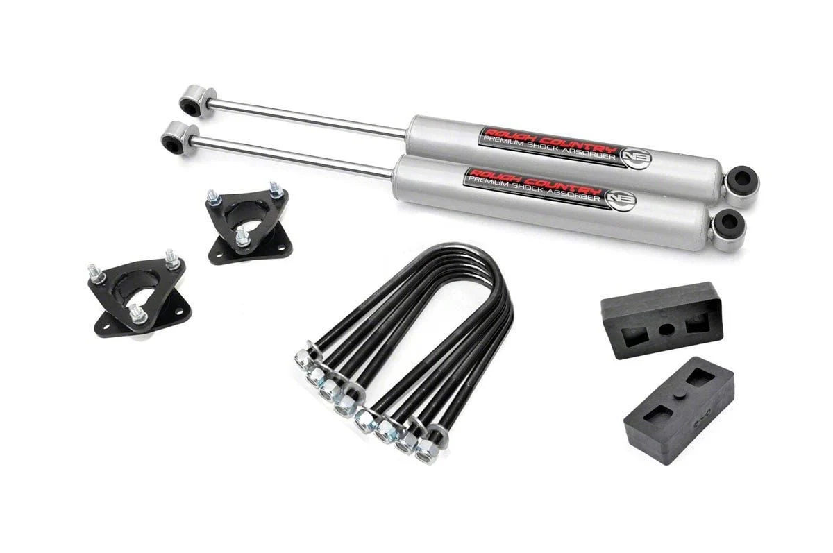 Rough Country Suspension 2.50-Inch Suspension Lift Kit (06-08 4WD RAM 1500, Excluding Mega Cab)