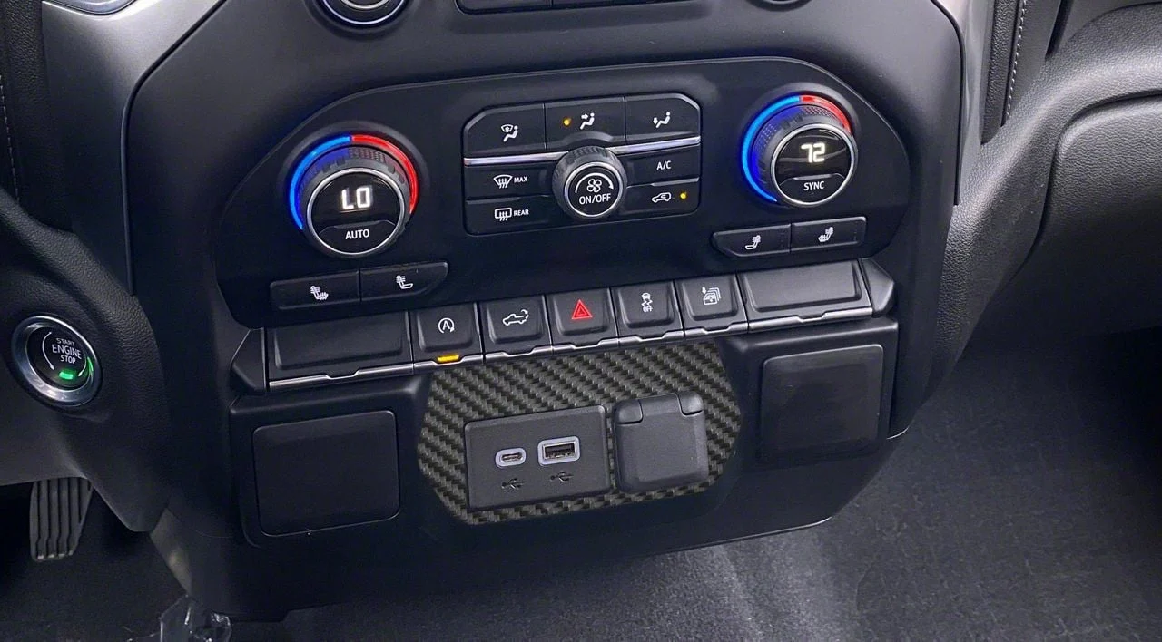 USB Center Dash Accent; Raw Carbon Fiber (19-21 Silverado; 2022 Silverado 1500 LTD)